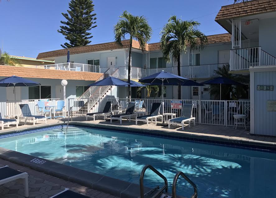 Great Escape Inn Lauderdale-by-the-Sea Exterior photo