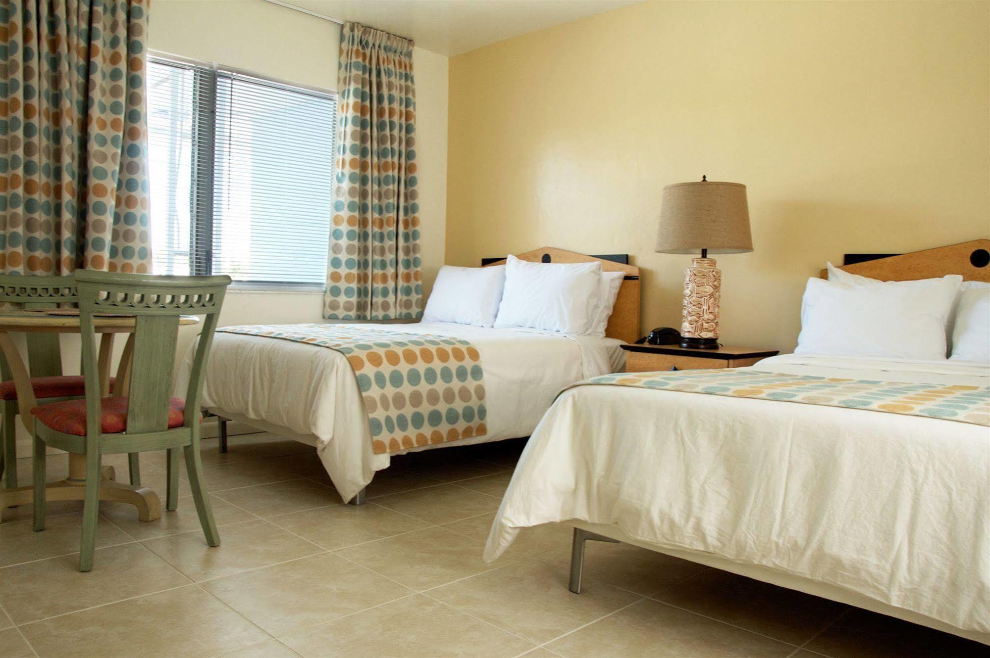 Great Escape Inn Lauderdale-by-the-Sea Exterior photo