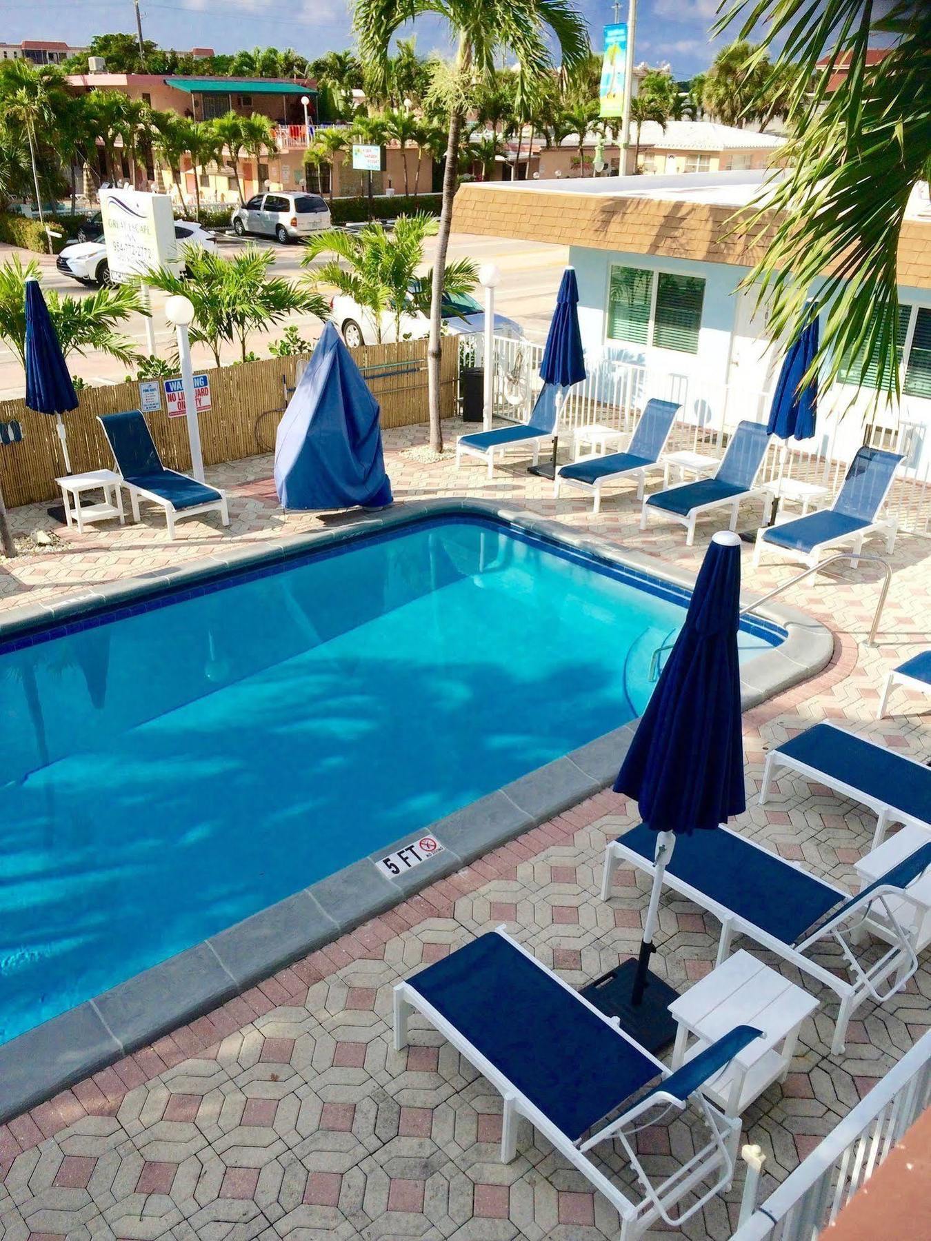 Great Escape Inn Lauderdale-by-the-Sea Exterior photo